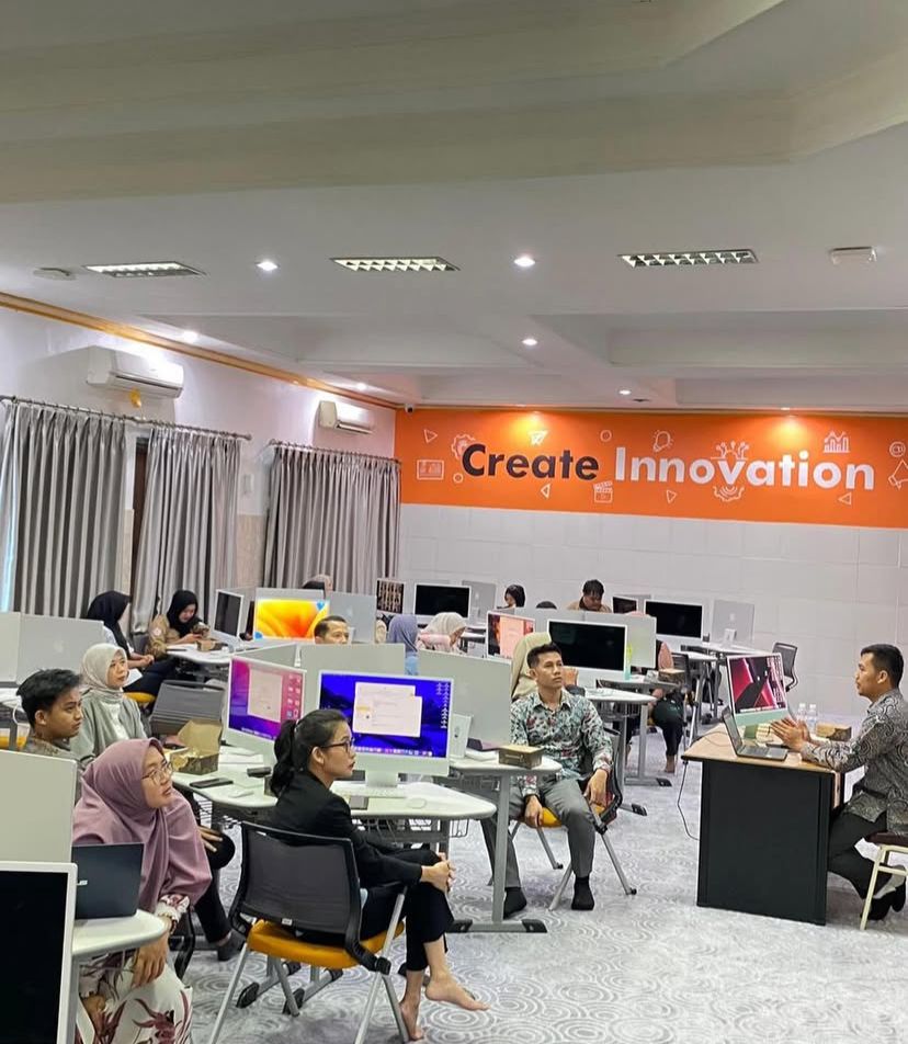 KSPM Training with Lecturers at the Digital Business Lab: Sharpening Skills and Expanding Horizons